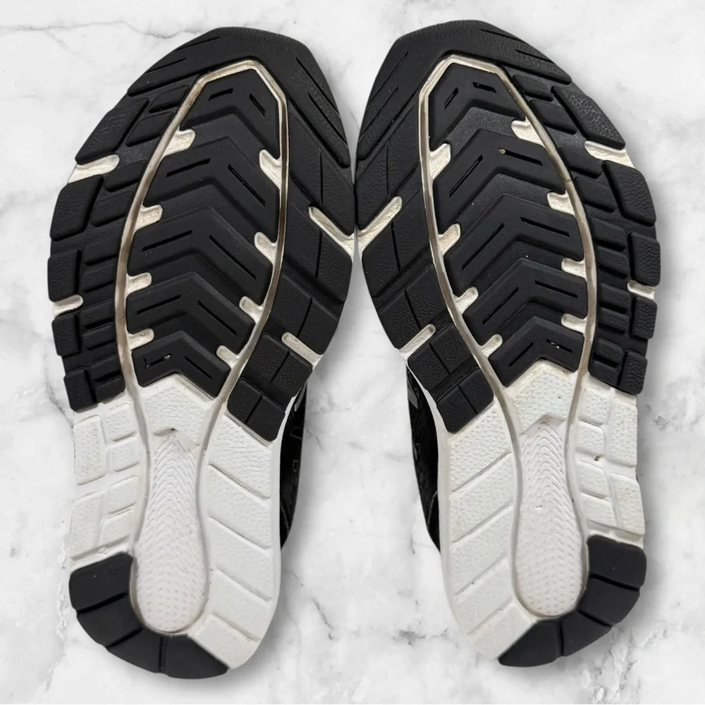 Kids New Balance Fuel Core Urge V2 size 4.5
